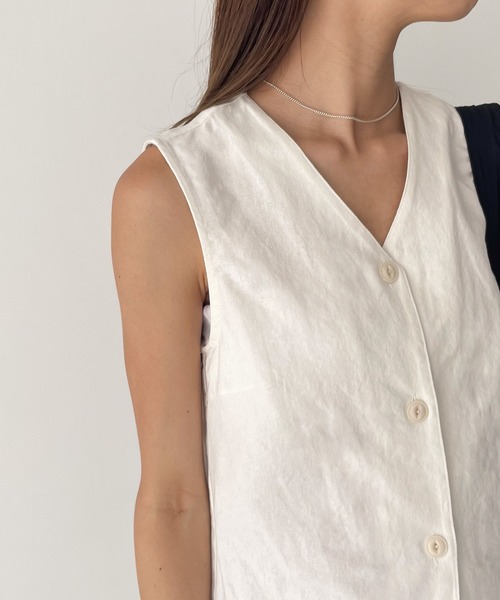 CANAL JEAN(キャナルジーン)の「smileyranna コットンリネンベスト(ベスト・レディース・ホワイト/ブラック・ONE SIZE)」の8枚目の写真