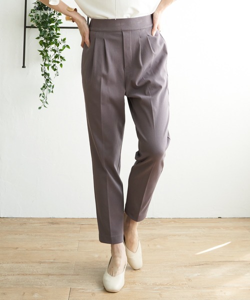 ikka(イッカ)の「Beasystretch テーパードパンツ(その他パンツ・レディース・モカ/ベージュ/ダークオリーブ/ブラック・S/M/L)」の3枚目の写真