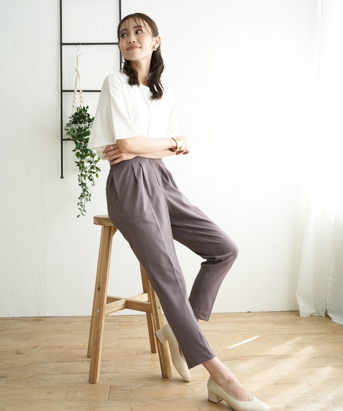 ikka(イッカ)の「Beasystretch テーパードパンツ(その他パンツ・レディース・モカ/ベージュ/ダークオリーブ/ブラック・S/M/L)」の15枚目の写真