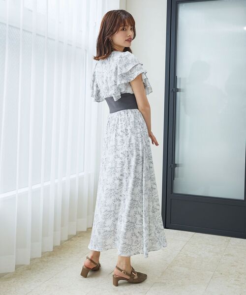 MAJESTIC LEGON(マジェスティックレゴン)の「フリルスリーブコルセットワンピース(ワンピース・レディース・ブラック系その他/ブラウン系その他2/ブルー系その他2・SMALL/MEDIUM)」の6枚目の写真