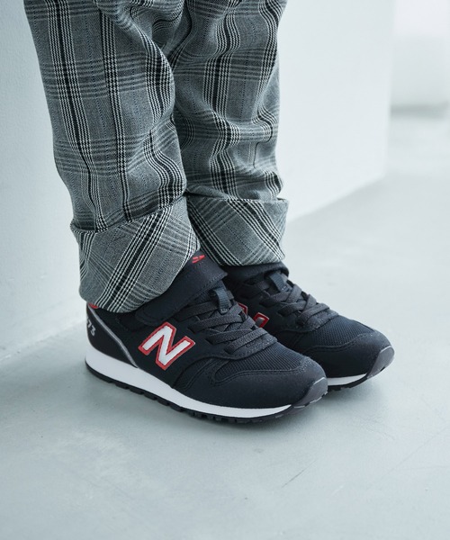 NEW BALANCE(ニューバランス)の「【KIDS】【New Balance/ニューバランス】YV373(スニーカー・キッズ・ブラック/サックスブルー・18/19/20/21)」の17枚目の写真