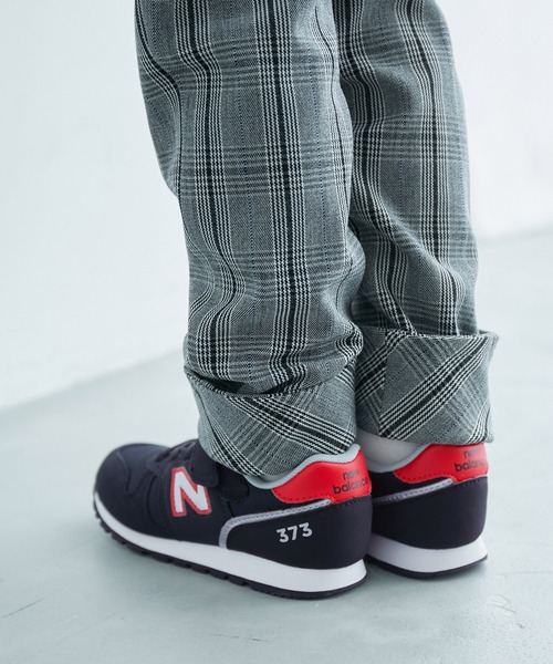 NEW BALANCE(ニューバランス)の「【KIDS】【New Balance/ニューバランス】YV373(スニーカー・キッズ・ブラック/サックスブルー・18/19/20/21)」の14枚目の写真