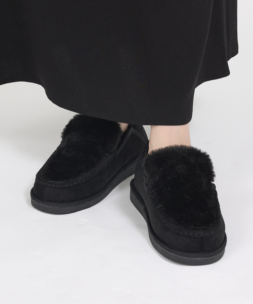 MEI(メイ)の「●【MEI(メイ)】エコムートンブーツ / モカシン エコファー スリッポン(モカシン/デッキシューズ・レディース・ブラック/キャメル・S/M/L)」の13枚目の写真