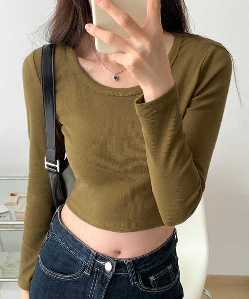 PRIVATE BEACH(プライベートビーチ)の「クロップド丈ロンT(Tシャツ/カットソー・レディース・カーキ/ブラック/ホワイト/グレー・S/M/L)」の16枚目の写真