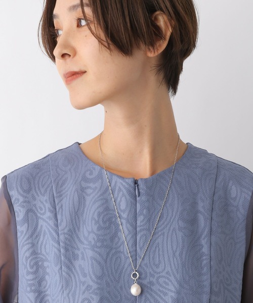 LEPSIM（レプシィム）の「【jours heureux】オイスター淡水パールネックレス　979701（ネックレス・レディース・シルバー/ゴールド・ONE SIZE）」の2枚目の写真