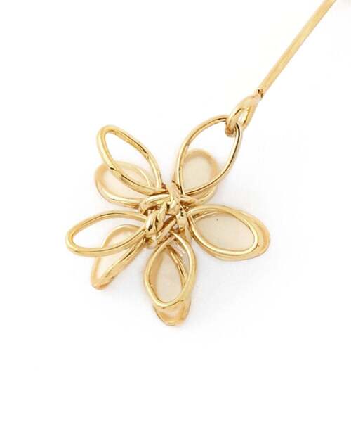 ANEMONE(アネモネ)の「プチフラワー×ガラスアシメピアス(ピアス(両耳用)・レディース・ブルー/ホワイト/ライトグレー/ピンク・FREE)」の7枚目の写真