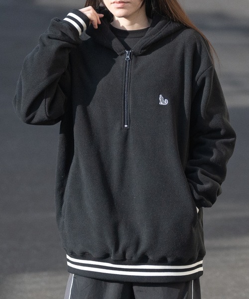 a】ワンポイント刺繍 フリース ラインリブハーフジップフーディ