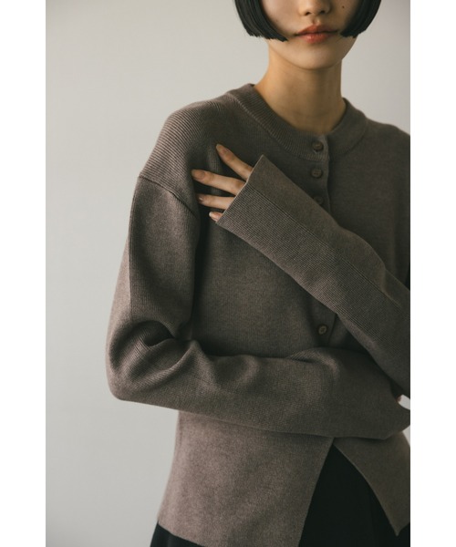 STYLEMIXER（スタイルミキサー）の「シェイプボタンニット