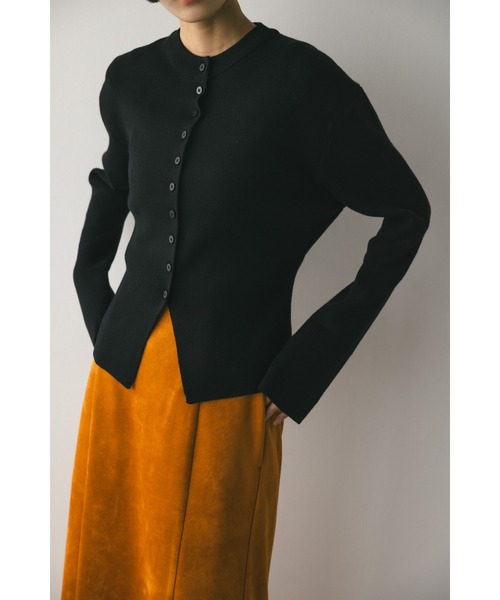 STYLEMIXER(スタイルミキサー)の「シェイプボタンニット(ニット/セーター・レディース・ライトブラウン/グリーン/ブラック/アイボリー・FREE)」の9枚目の写真