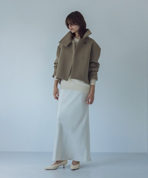 DRESSLAVE（ドレスレイブ）の「twill bonding higt collar short coat(ツイルボンディングハイネックショート丈コート)（その他アウター・レディース・ブラック/ベージュ・38）」の11枚目の写真