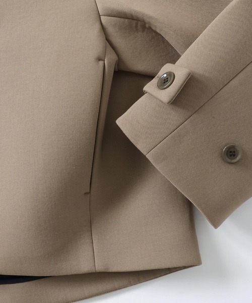 DRESSLAVE（ドレスレイブ）の「twill bonding higt collar short coat(ツイルボンディングハイネックショート丈コート)（その他アウター・レディース・ブラック/ベージュ・38）」の19枚目の写真