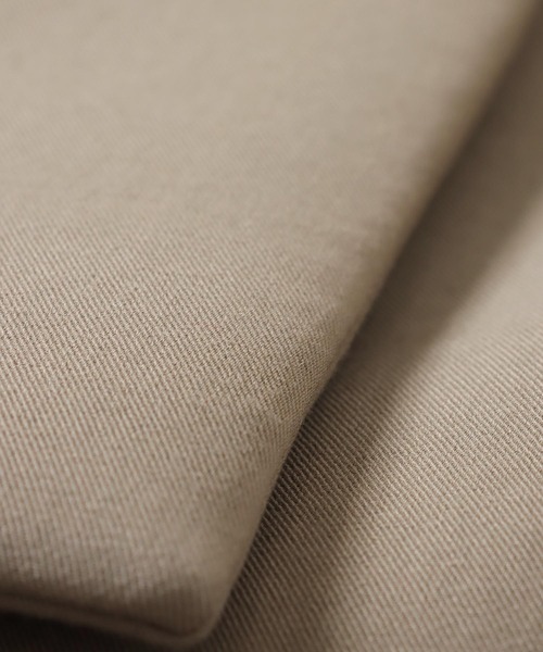 DRESSLAVE（ドレスレイブ）の「twill bonding higt collar short coat(ツイルボンディングハイネックショート丈コート)（その他アウター・レディース・ブラック/ベージュ・38）」の20枚目の写真