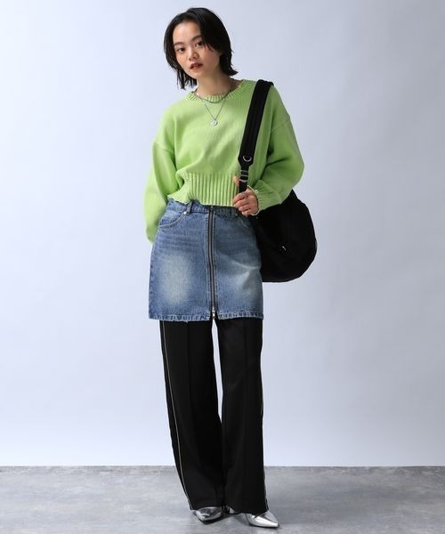 JEANASIS（ジーナシス）の「フロントZIPデニムミニスカート/994169（デニムスカート・レディース・ブラック系その他/ブルー系その他・SMALL/MEDIUM）」の4枚目の写真