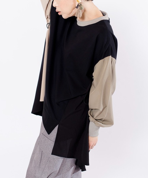 OSMOSIS（オズモーシス）の「カラーブロックギャザースリーブプルオーバー（Tシャツ/カットソー・レディース・ライトカーキ/ブルー系その他/ブルー・ONE SIZE）」の9枚目の写真