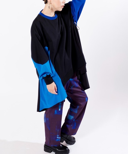 OSMOSIS（オズモーシス）の「カラーブロックギャザースリーブプルオーバー（Tシャツ/カットソー・レディース・ライトカーキ/ブルー系その他/ブルー・ONE SIZE）」の14枚目の写真