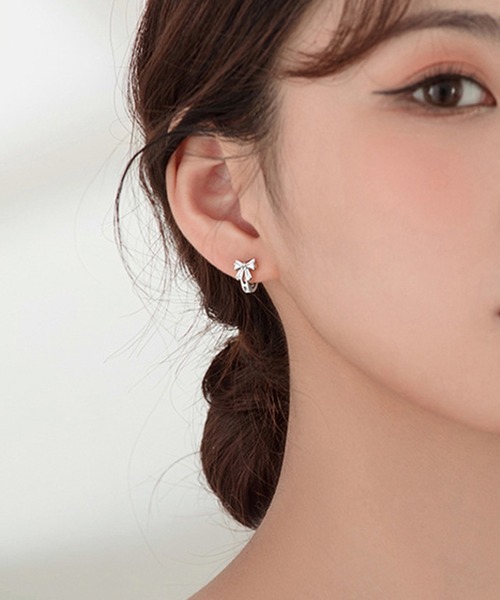 DiamondHearts（ダイヤモンドハーツ）の「リボン フープピアス（片耳用）（ピアス（片耳用）・レディース・シルバー系その他・FREE）」の2枚目の写真