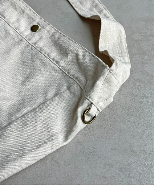 CPCM（シーピーシーエム）の「キャンバスビッグショルダー（ショルダーバッグ・メンズ・アイボリー/ブラック・FREE）」の12枚目の写真