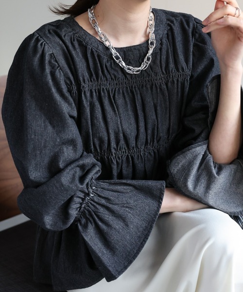 sakishimatokyo(サキシマトーキョー)の「デニムギャザーブラウス(シャツ/ブラウス・レディース・インディゴブルー/ブラック・FREE)」の16枚目の写真