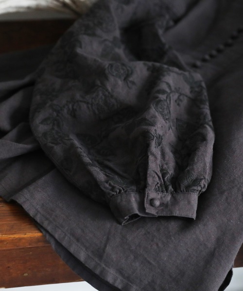 soulberry(ソウルベリー)の「味わい刺繍ブラウス(シャツ/ブラウス・レディース・スミクロ・4L/3L/LL/L/M/5L)」の13枚目の写真