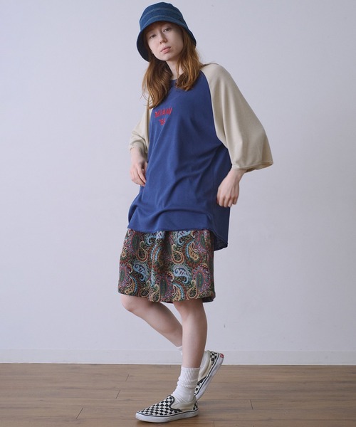 Universal Style Wear(ユニバーサルスタイルウェア)の「Universal Style Wear タペストリー ショーツ(その他パンツ・メンズ・ブラック系/グリーン系/オレンジ系/パープル系・MEDIUM/LARGE/X-LARGE)」の7枚目の写真