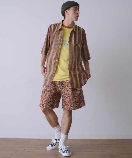 Universal Style Wear(ユニバーサルスタイルウェア)の「Universal Style Wear タペストリー ショーツ(その他パンツ・メンズ・ブラック系/グリーン系/オレンジ系/パープル系・MEDIUM/LARGE/X-LARGE)」の10枚目の写真