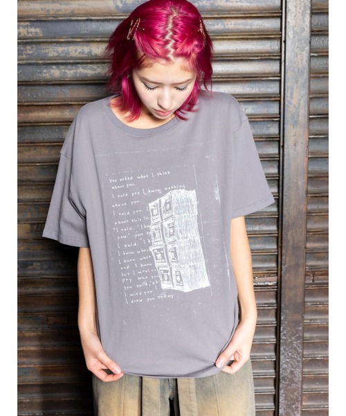 DURAS(デュラス)の「Message T-shirt(Tシャツ/カットソー・レディース・ホワイト/グレー・FREE)」の3枚目の写真