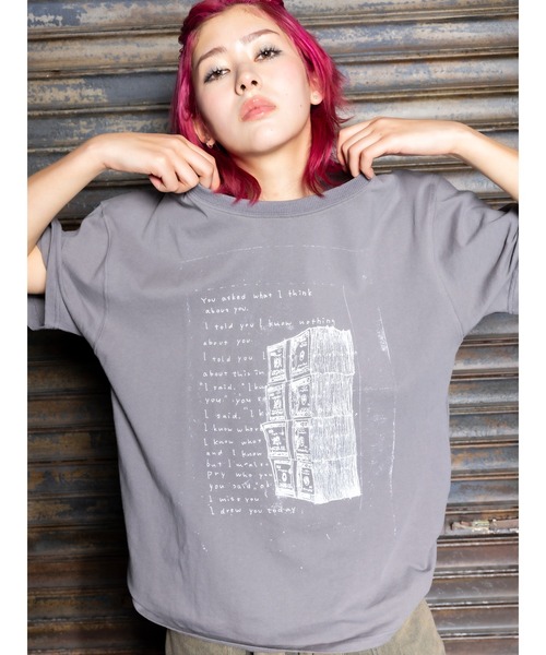 DURAS(デュラス)の「Message T-shirt(Tシャツ/カットソー・レディース・ホワイト/グレー・FREE)」の4枚目の写真