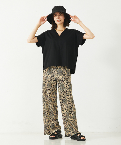 abahouse mavie（アバハウスマヴィ）の「【接触冷感/半袖】シルケットダブルVネックフレンチプルオーバー（Tシャツ/カットソー・レディース・ホワイト/オレンジ系その他/チャコールグレー/ブラック/グレイッシュベージュ・フリー）」の13枚目の写真