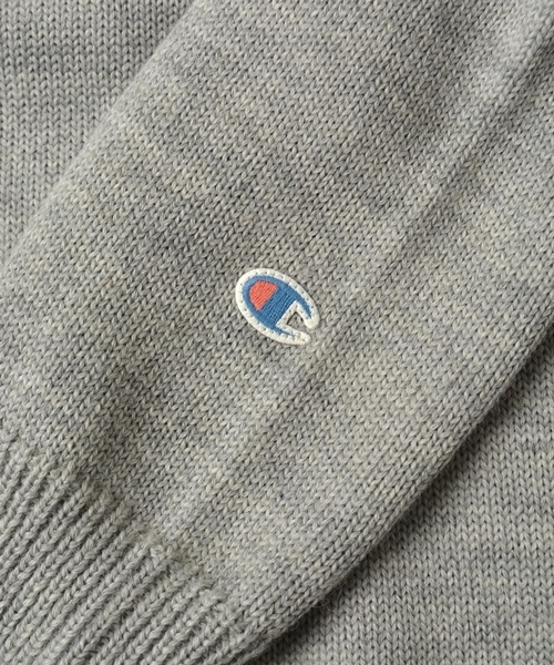 SHIPS（シップス）の「Begin 11月号掲載 Champion(チャンピオン)×SHIPS AUTHENTIC: 別注 ミドルゲージ クルーネック/ニット■（ニット/セーター・メンズ・グレー/ネイビー・MEDIUM/SMALL/LARGE）」の11枚目の写真
