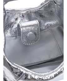 Ameri（アメリ）の「MEDI TRIANGLE GLITTER BAG（ハンドバッグ