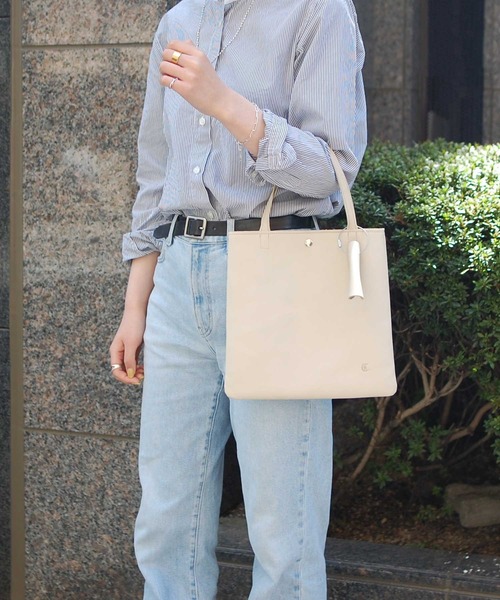 CLEDRAN(クレドラン)の「CL3709 MILL TOTE レザーミニトート(トートバッグ・レディース・ブラック/アイボリー/グレイッシュベージュ/パープル・FREE)」の10枚目の写真