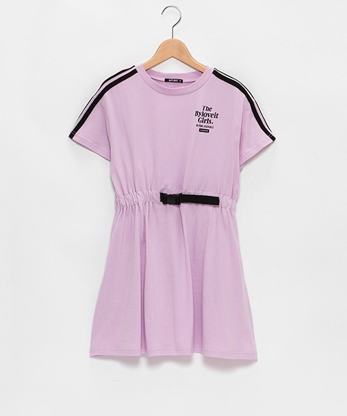 by LOVEiT（バイラビット）の「差し込みバックルベルトつきワンピース（ワンピース・キッズ・ブラック/オフホワイト/ラベンダー・120cm/130cm/140cm/150cm/160cm）」の3枚目の写真