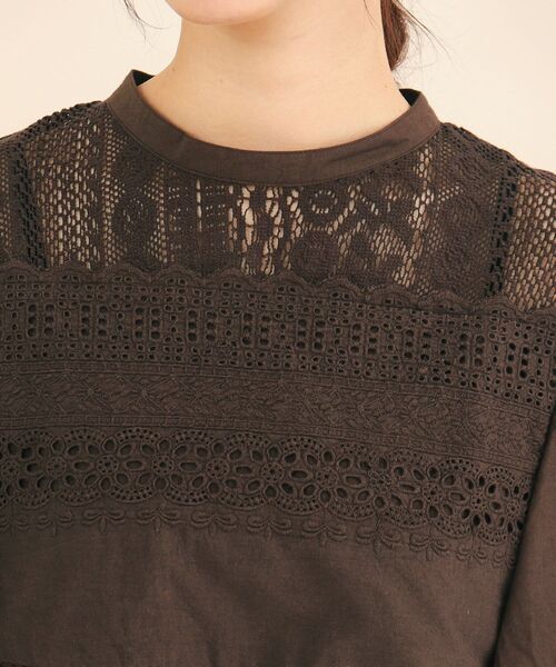 index（インデックス）の「◆コットンローン袖ヒラブラウス【手洗い可】（シャツ/ブラウス・レディース・オフホワイト/パープル/ブラウン系その他・36/38）」の4枚目の写真