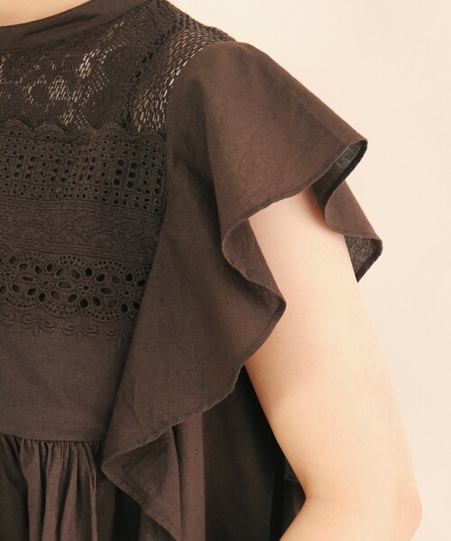 index（インデックス）の「◆コットンローン袖ヒラブラウス【手洗い可】（シャツ/ブラウス・レディース・オフホワイト/パープル/ブラウン系その他・36/38）」の6枚目の写真