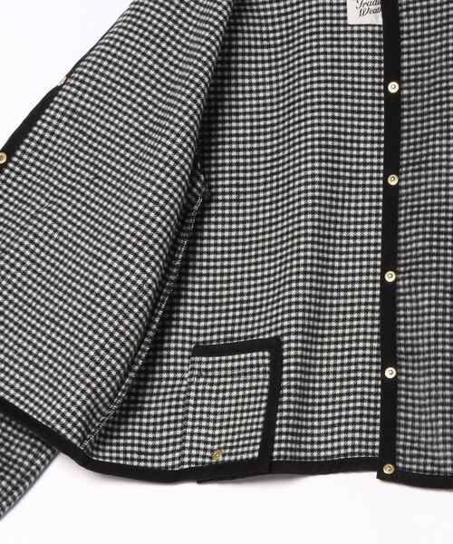 Traditional Weatherwear(トラディショナルウェザーウェア)の「ARKLEY A-LINE T/W BEAVER(その他アウター・レディース・ブラック系/ブラウン系・34/32)」の4枚目の写真