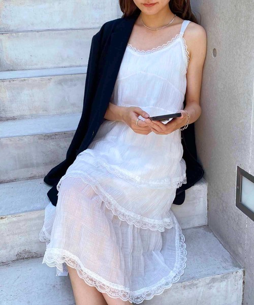 NANEA(ナネア)の「ティアードフリルキャミワンピース(ワンピース・レディース・ホワイト/ブラック・SMALL/MEDIUM/LARGE)」の8枚目の写真