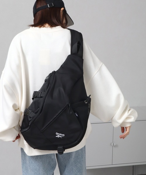 Reebok（リーボック）の「【Reebok/リーボック】ワンショルダーボディバッグ（ショルダーバッグ・メンズ・ブラック/アイボリー/チャコール・FREE）」の16枚目の写真