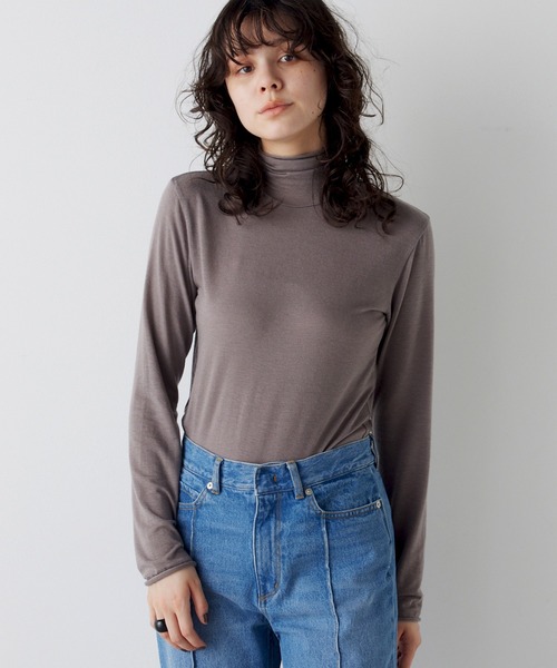 THE PAUSE(ザ ポーズ)の「【THE PAUSE】タートルネックプルオーバー(Tシャツ/カットソー・レディース・モカ/ライトグレー/ブラック/オフホワイト・FREE)」の14枚目の写真