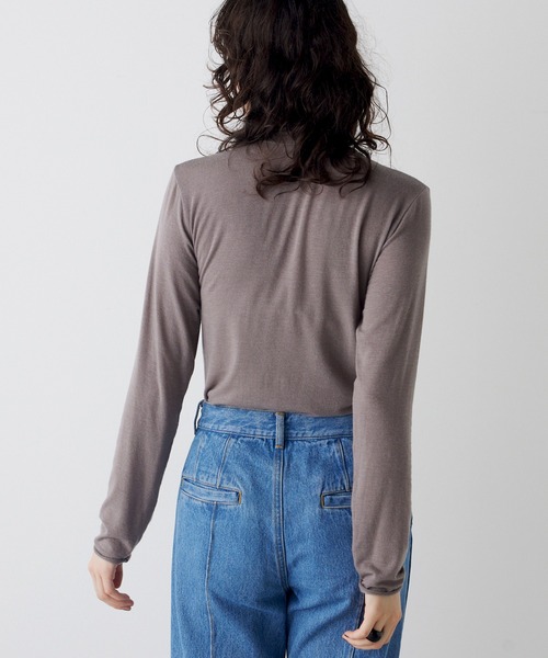 THE PAUSE(ザ ポーズ)の「【THE PAUSE】タートルネックプルオーバー(Tシャツ/カットソー・レディース・モカ/ライトグレー/ブラック/オフホワイト・FREE)」の11枚目の写真