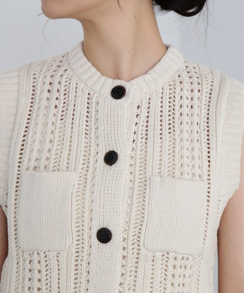 N.（N. Natural Beauty Basic）（エヌエヌナチュラルビューティーベーシック）の「◆クルーネックポケットニットベスト（ベスト・レディース・イエロー/オレンジ/オフホワイト・MEDIUM）」の14枚目の写真