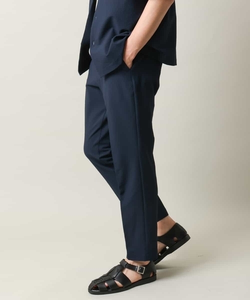 a.v.v（アーヴェヴェ）の「【イージーケアな涼感素材】シアサッカーイージースマートスラックス（スラックス・メンズ・チャコールグレー/ネイビー・46/48/50/44）」の22枚目の写真