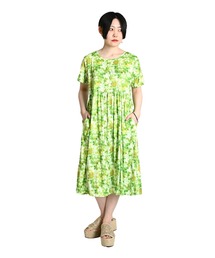 レトロ総柄 半袖ミモレ丈ワンピース