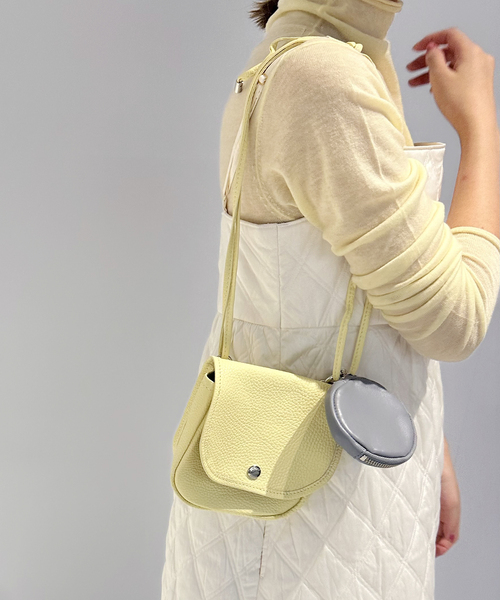blancle(ブランクレ)の「【BLANCLE FOR LULU】別注 flap shoulder bag(ショルダーバッグ・レディース・イエロー・FREE)」の5枚目の写真