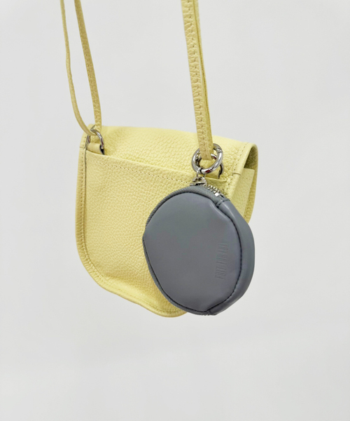 blancle(ブランクレ)の「【BLANCLE FOR LULU】別注 flap shoulder bag(ショルダーバッグ・レディース・イエロー・FREE)」の8枚目の写真