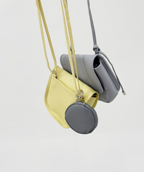 blancle(ブランクレ)の「【BLANCLE FOR LULU】別注 flap shoulder bag(ショルダーバッグ・レディース・イエロー・FREE)」の11枚目の写真