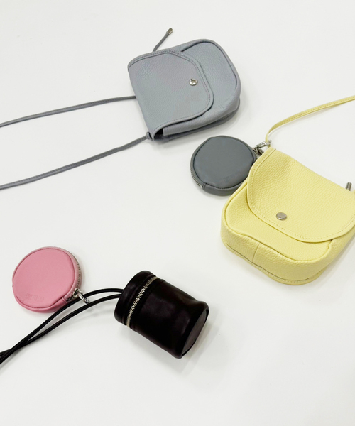 blancle(ブランクレ)の「【BLANCLE FOR LULU】別注 flap shoulder bag(ショルダーバッグ・レディース・イエロー・FREE)」の12枚目の写真