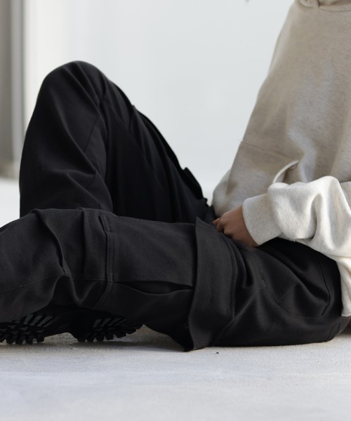 HUG.U(ハグユー)の「カーゴパンツ(カーゴパンツ・レディース・ダークグレー/ブラック/カーキ・FREE)」の11枚目の写真