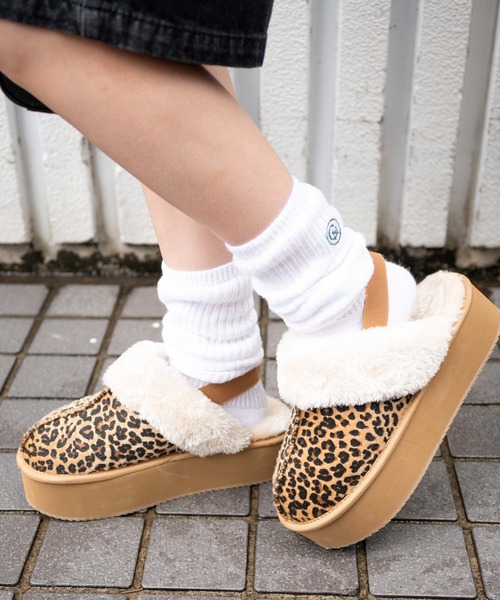 WEGO(ウィゴー)の「WEGO/厚底フェイクムートンサボ(スリッポン・レディース・ブラック/ベージュ/その他1・LARGE/MEDIUM)」の3枚目の写真