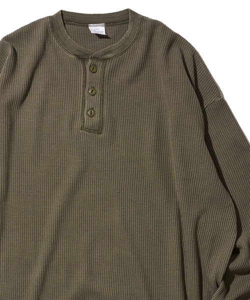 ADPOSION（アドポーション）の「【SEABEES/シービーズ】THERMAL PIGMENT HENRY NECK T-SHIRT / サーマルピグメントヘンリーネックTシャツ（Tシャツ/カットソー・メンズ・オリーブ/アイボリー/ブラック/グレー/チャコールグレー/ブラウン・MEDIUM/LARGE）」の6枚目の写真