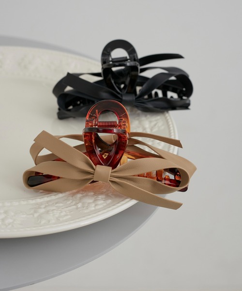 ROPE' PICNIC（ロペピクニック）の「シンセティックレザーリボンヘアバンスクリップ（バレッタ/ヘアクリップ・レディース・ブラック/ブラウン・FREE）」の7枚目の写真